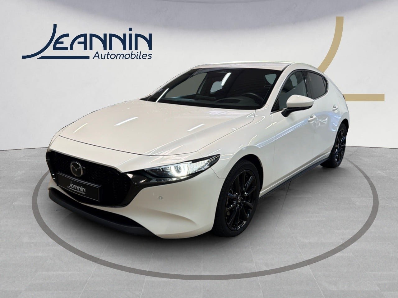 En savoir plus sur MAZDA3