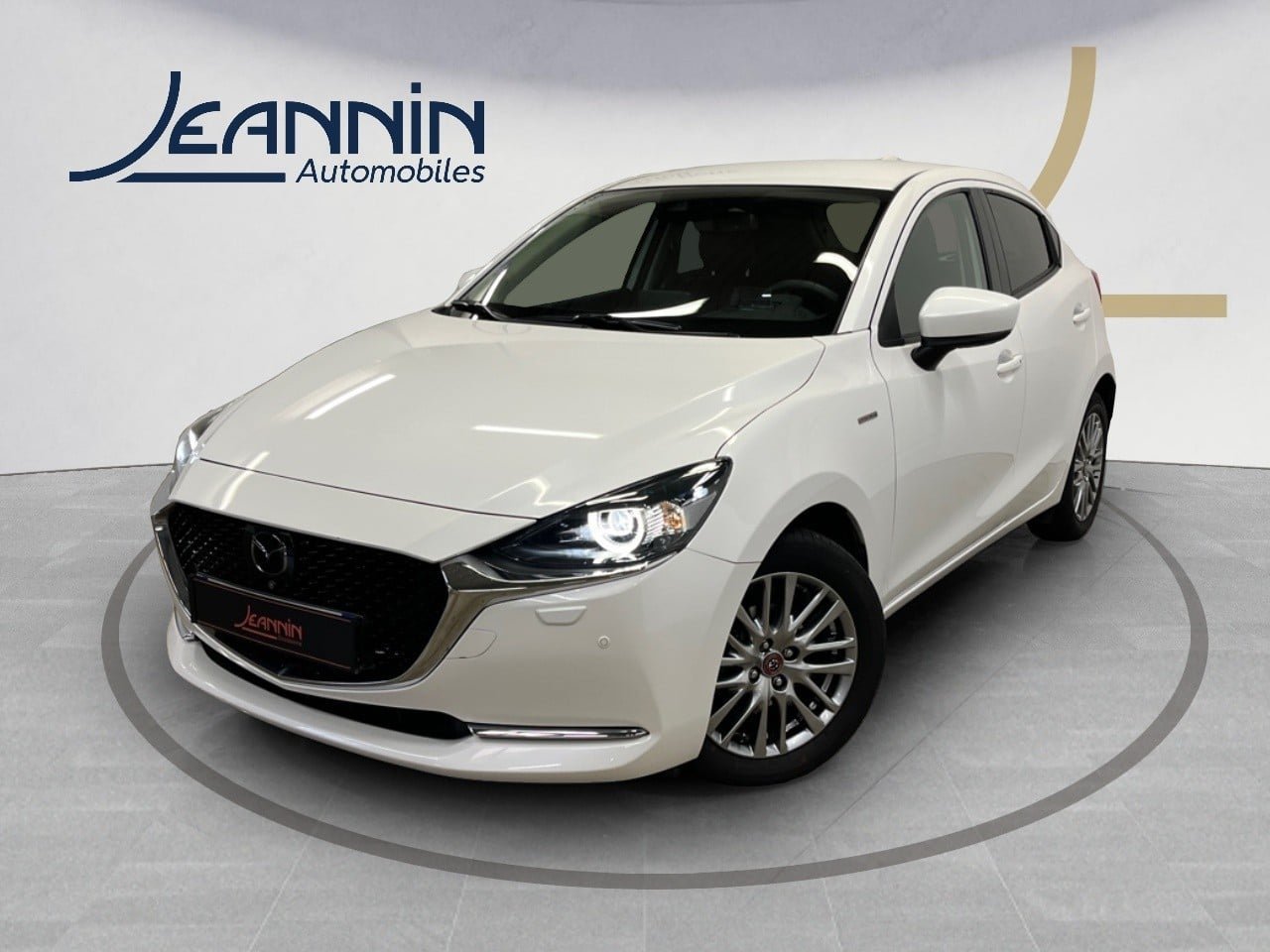 En savoir plus sur MAZDA2