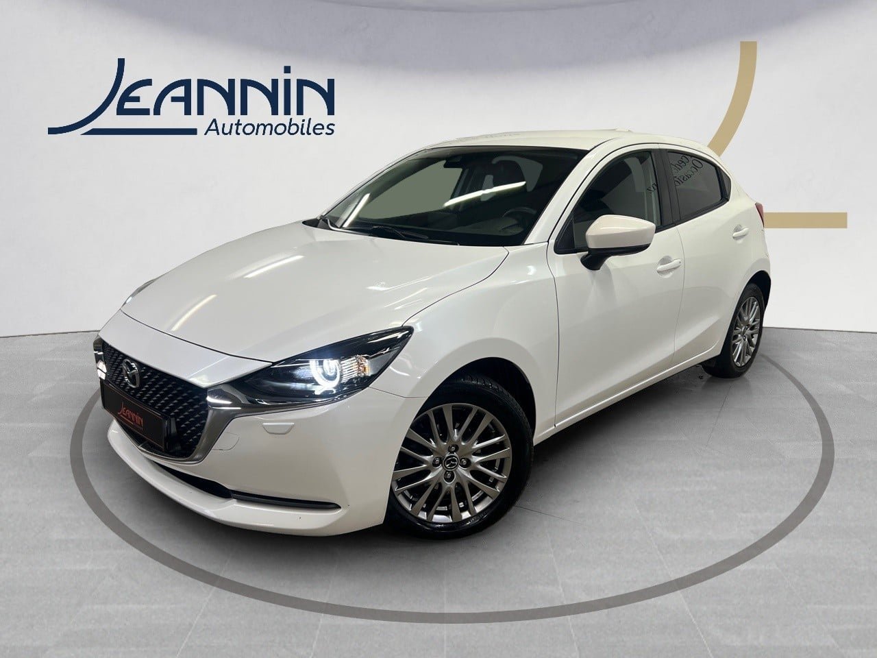 En savoir plus sur MAZDA2