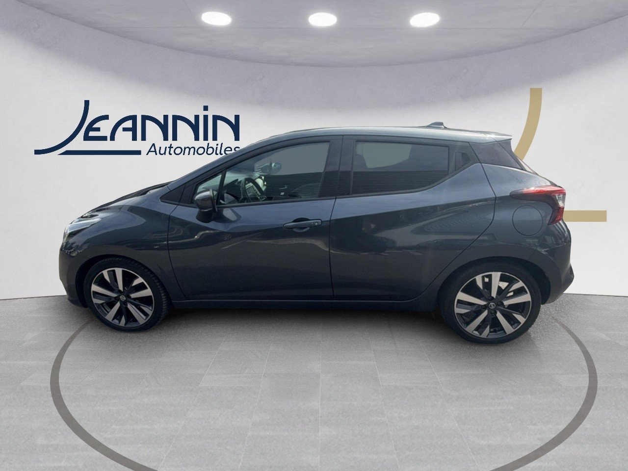 nissan - Visuel 1