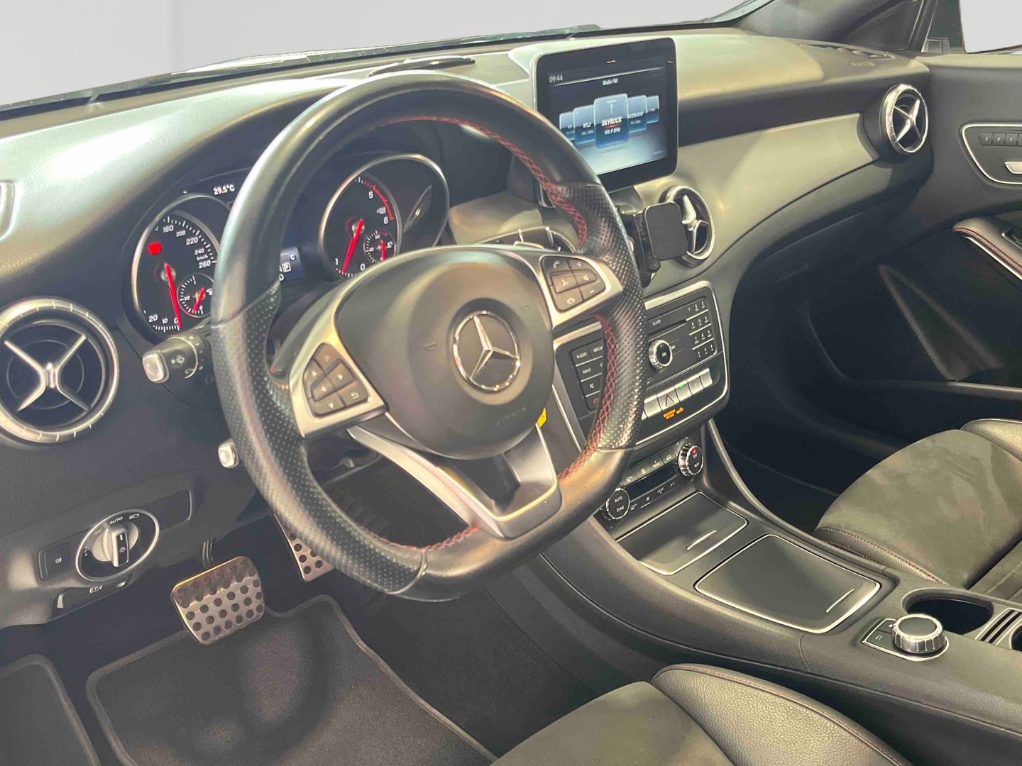mercedes - Visuel 27