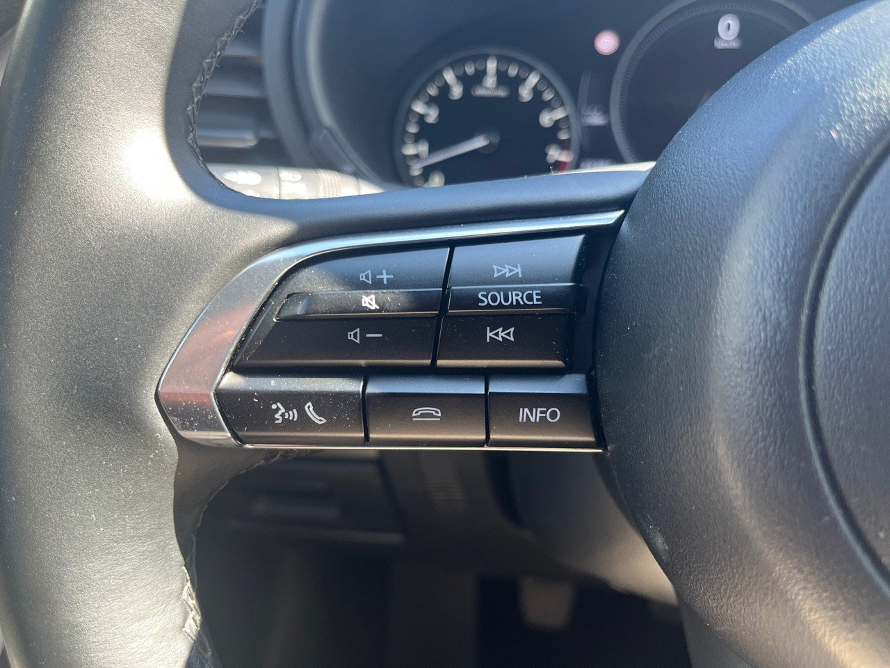 mazda - Visuel 24
