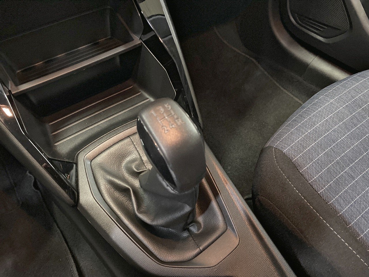 peugeot - Visuel 14