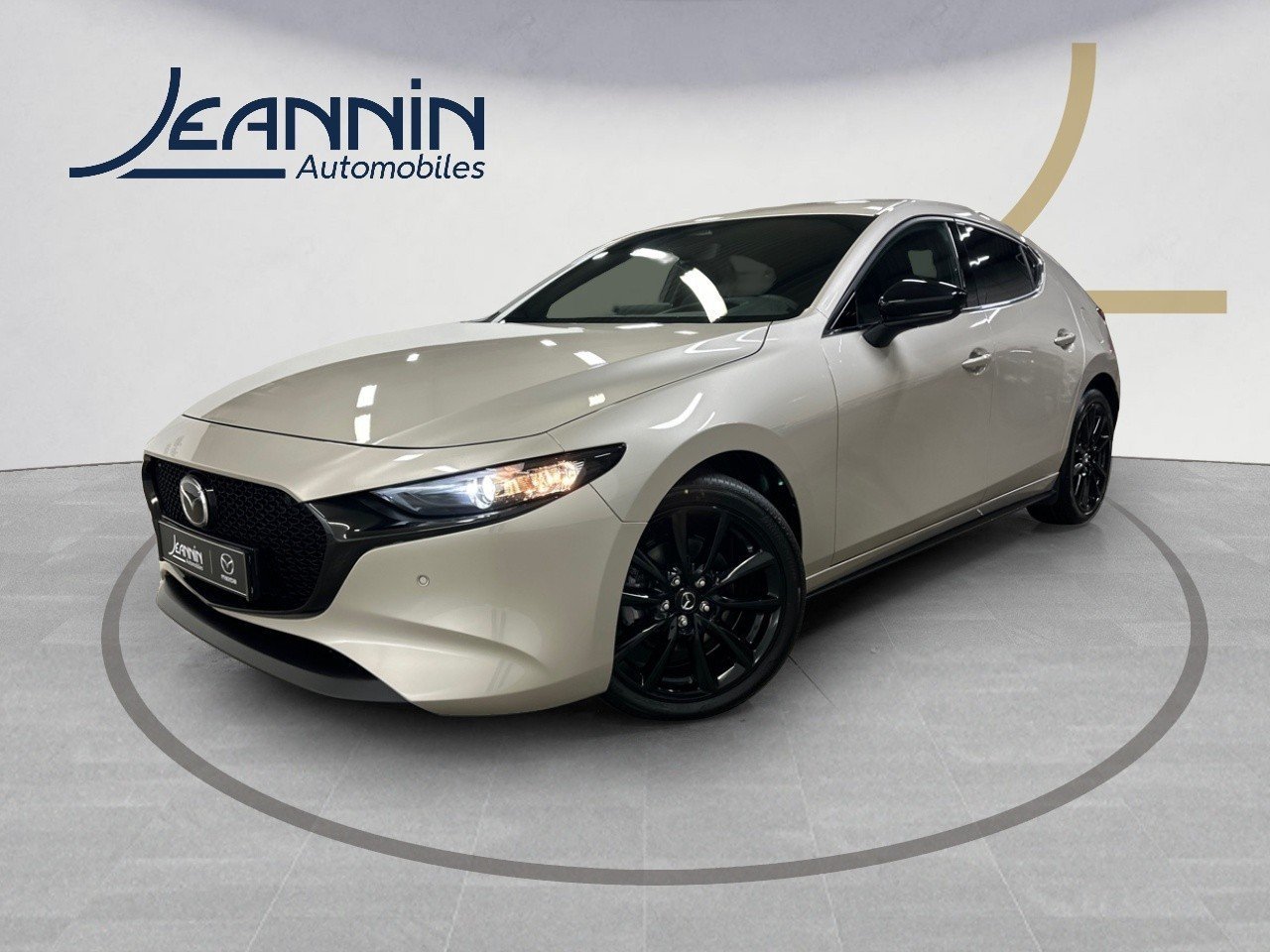 En savoir plus sur MAZDA3