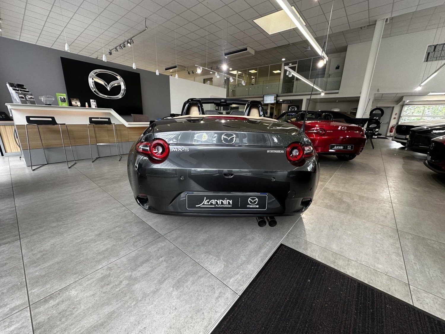 mazda - Visuel 3